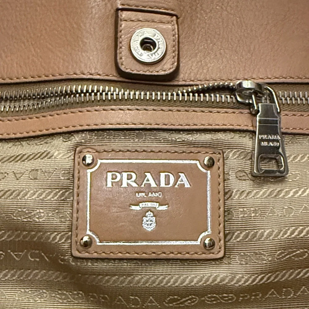 Prada Tan Leather Oversized Tote - Picture 2 of 15